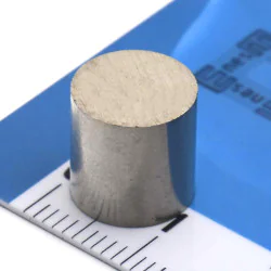 Magnes — średnica ⌀10 mm, wysokość 10 mm — alnico LNG37 - 003