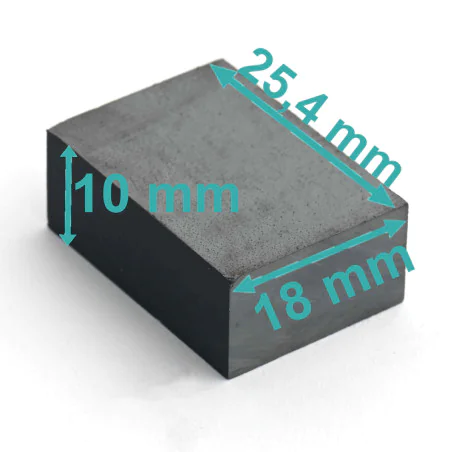Magnes — długość 25,4 mm, szerokość 18 mm, wysokość 10 mm — ferrytowy (F30)
