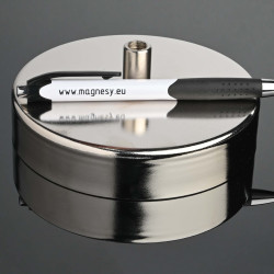 Magnes w obudowie — średnica ⌀124 mm, z gwintowaną tuleją M10 — ferrytowy - 003