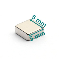 5x5x2,5 magnes neodymowy