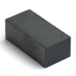 Magnes — długość 42 mm, szerokość 20 mm, wysokość 15mm — ferrytowy (F35) - 004