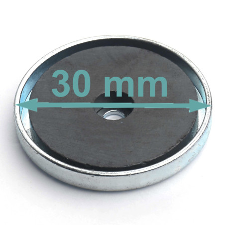 Magnes w obudowie — średnica ⌀30 mm, z otworem pod płaski łeb śruby — ferrytowy
