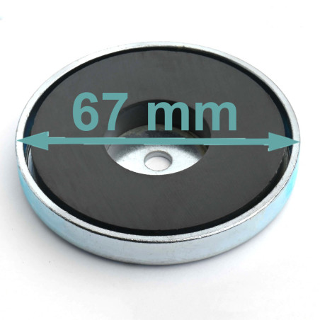 Magnes w obudowie — ⌀67 mm, z otworem pod płaski łeb śruby — ferrytowy