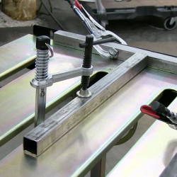 Przenośny stół spawalniczy TS3020 NOMAD™ Stronghandtools