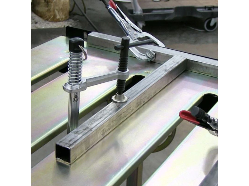 Przenośny stół spawalniczy TS3020 NOMAD™ Stronghandtools