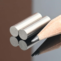 Magnes — średnica ⌀5 mm, wysokość 17 mm — alnico 5, LNG37 - 002