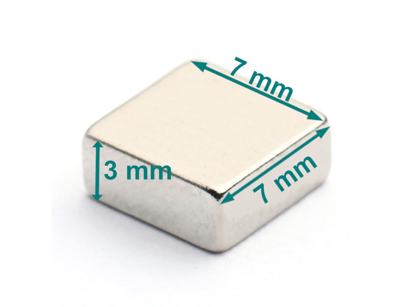 Magnes neodymowy — długość 7 mm, szerokość 7 mm, wysokość 3 mm — materiał N38