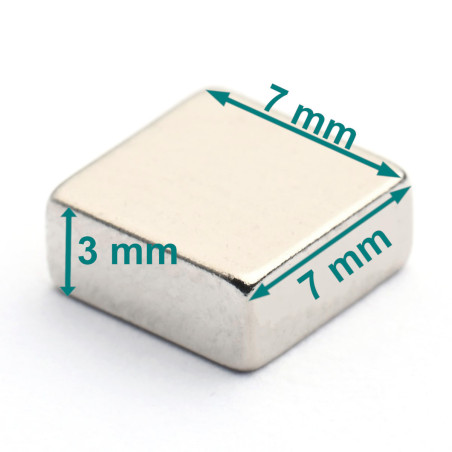 Magnes — długość 7 mm, szerokość 7 mm, wysokość 3 mm — neodymowy (N38)