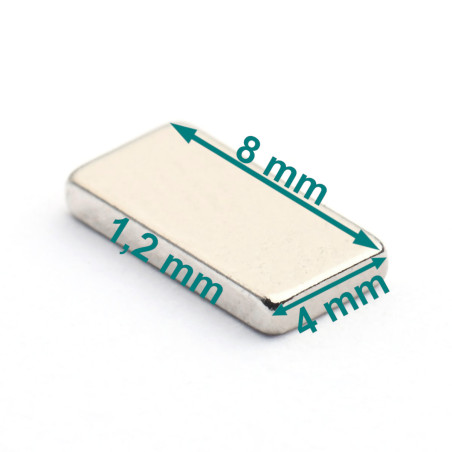 Magnes — długość 8 mm, szerokość 4 mm, wysokość 1,2 mm — neodymowy (N38)