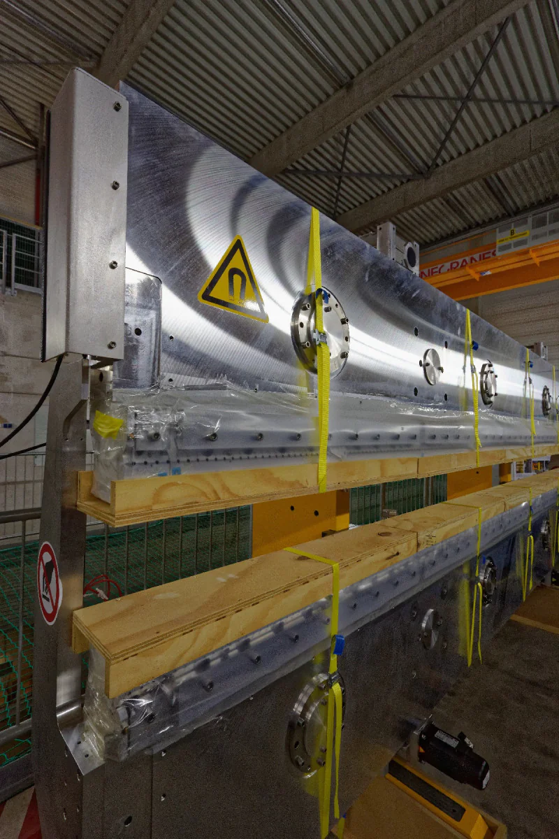 Undulator z magnesami stałymi w akceleratorze European XFEL w DESY