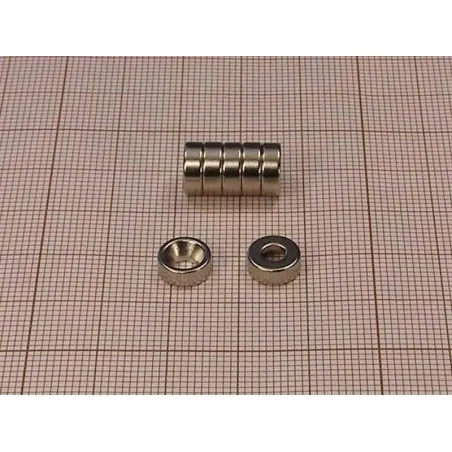 MP 8 X 6/3,5 X 3 / N35 - magnes neodymowy